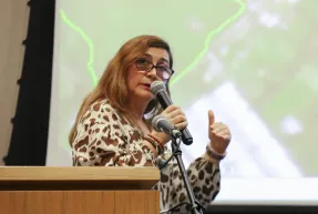 Nuestra directora general (e) presenta el proyecto Monitoreo de Cultivos en el marco de la Semana Geomática 2024