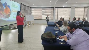 Avanza la primera reunión del Grupo Base para la formulación del Plan de Ordenamiento Productivo de la cadena de cebolla de bulbo