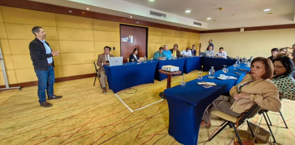 Diferentes actores del sector agropecuario participaron del foro ‘Hacia dónde va el agro en Colombia’ Diferentes actores del sector agropecuario participaron del foro ‘Hacia dónde va el agro en Colombia’