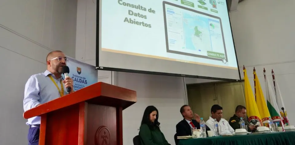 Los alcaldes y la Gobernación de Caldas conocieron el Kit territorial agropecuario
