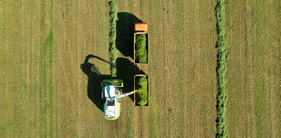 Colombia apuesta por el Agro del futuro con la Primera Cumbre Nacional de Inteligencia Artificial en el sector