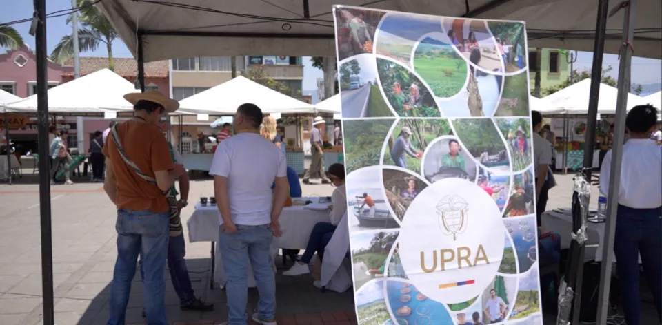 UPRA strengthens sector development at the Peasant Summit Services fair UPRA strengthens sector development at the Peasant Summit Services fair