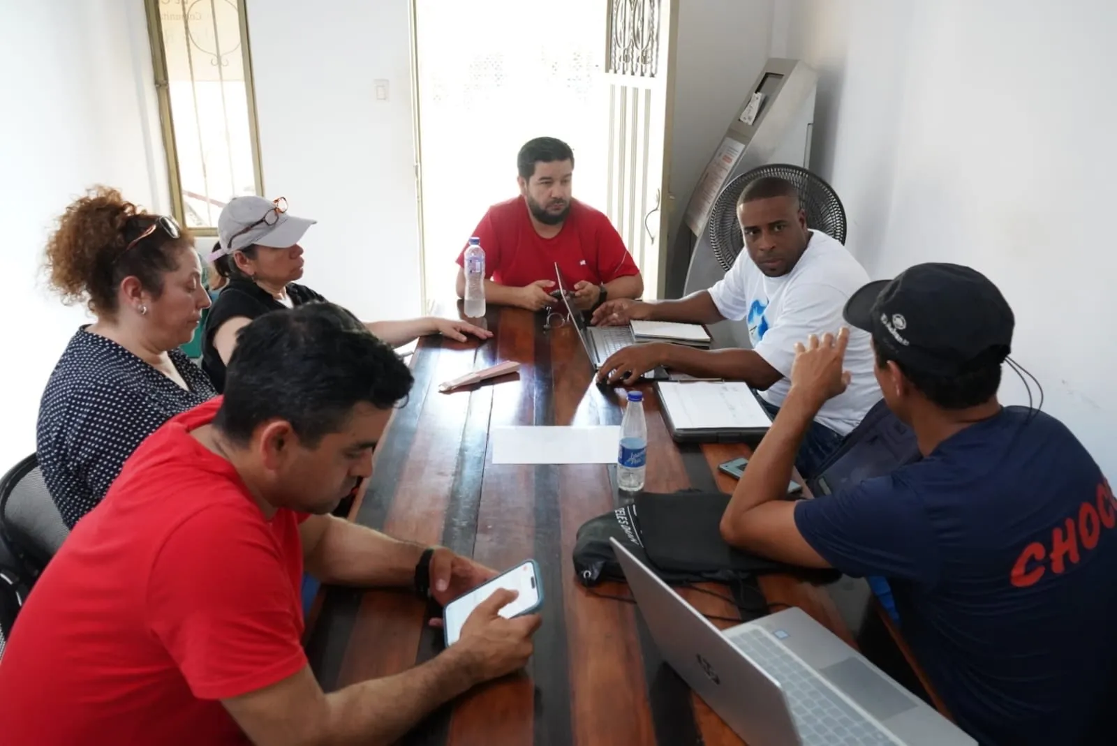 El equipo de la #UPRA se reunió con el Consejo Comunitario General los Riscales y con la  @AUNAPColombia  para avanzar en algo clave: la zonificación para el aprovechamiento sostenible de la piangua en el Pacífico colombiano.